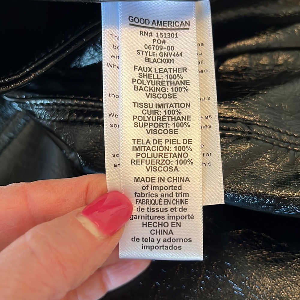NWT Good American Good ‘90’s Vinyl Pants - Picture 10 of 13